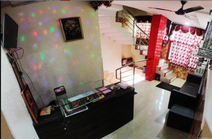 Hotel Abhimanyu Pachmarhī Екстериор снимка