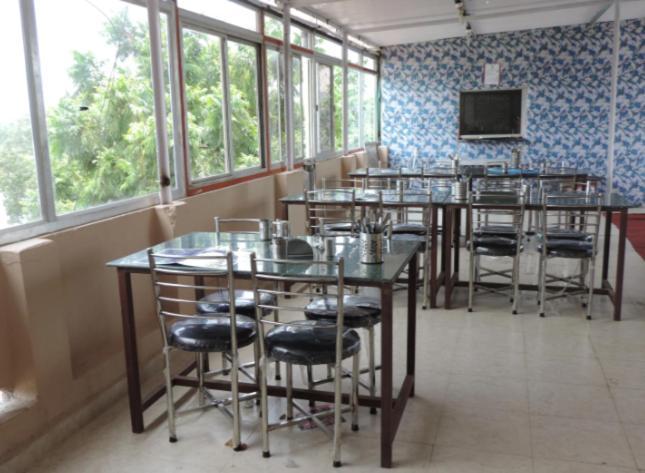 Hotel Abhimanyu Pachmarhī Екстериор снимка