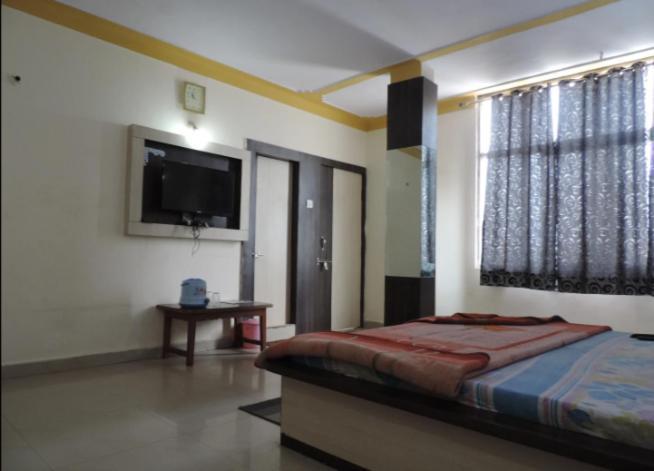 Hotel Abhimanyu Pachmarhī Екстериор снимка