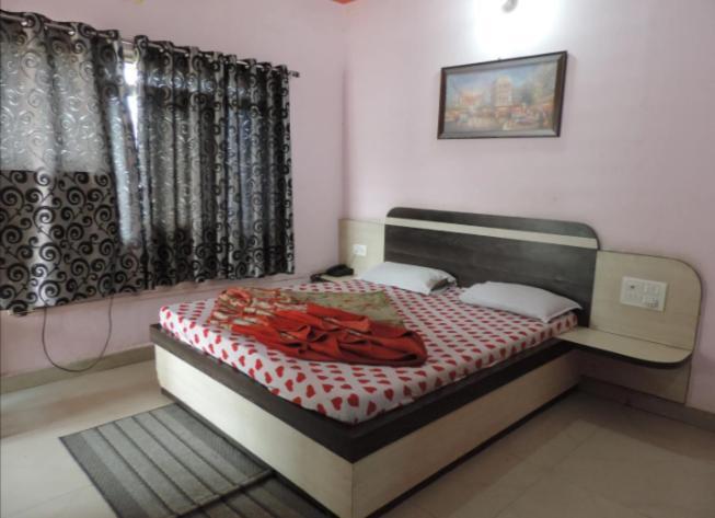 Hotel Abhimanyu Pachmarhī Екстериор снимка